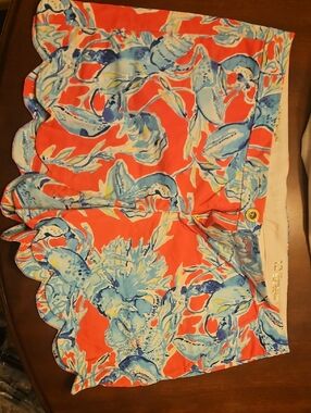 Lilly Pulitzer Coral & Blue Scallop Hem High-Waist Shorts